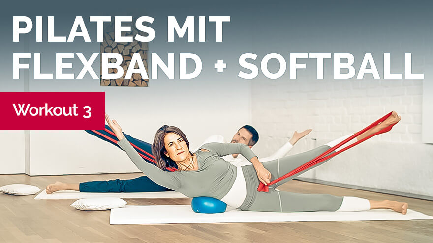 Pilates Workout mit Softball + Flexband