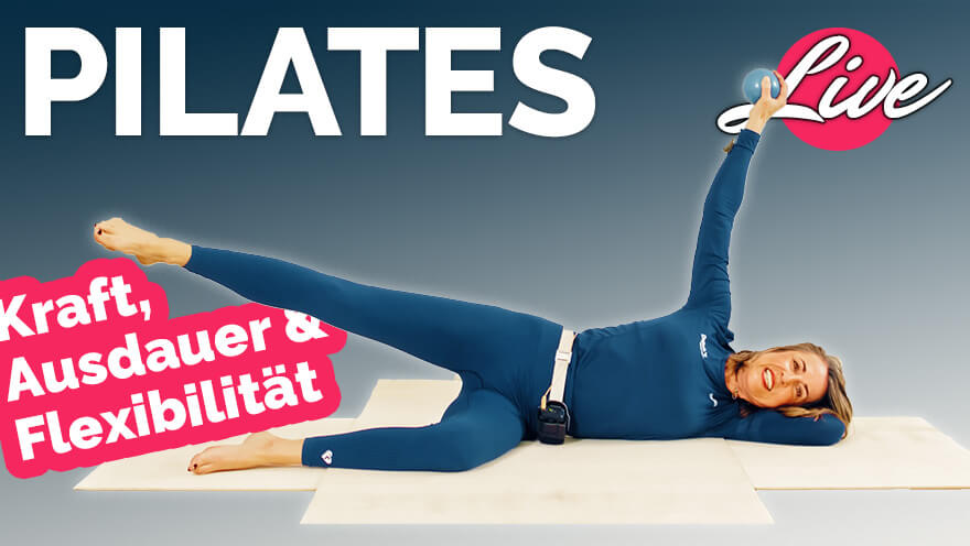 Maria beim Pilates mit Gewichten